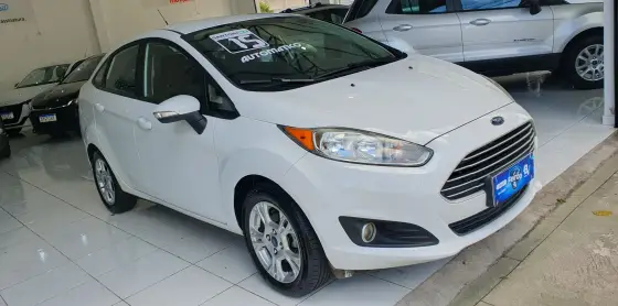 FORD FIESTA 1.6 SE SEDAN 16V FLEX 4P POWERSHIFT
