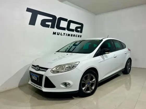 FORD FOCUS 1.6 SE 16V FLEX 4P MANUAL FORD FOCUS 1.6 SE 16V FLEX 4P MANUAL