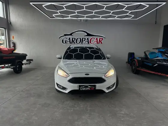 FORD FOCUS 2.0 SE 16V FLEX 4P POWERSHIFT