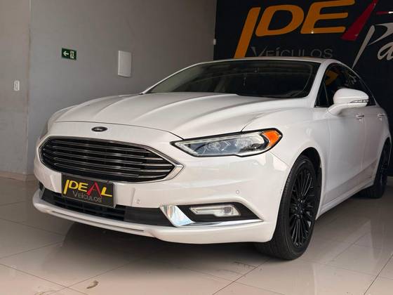 FORD FUSION 2.0 TITANIUM AWD 16V GASOLINA 4P AUTOMÁTICO