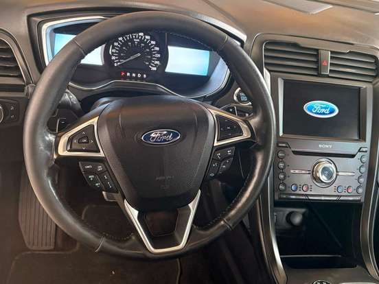 FORD-FUSION-2016
