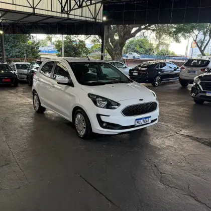 FORD KA 1.5 TI-VCT FLEX SE PLUS MANUAL FORD KA 1.5 TI-VCT FLEX SE PLUS MANUAL
