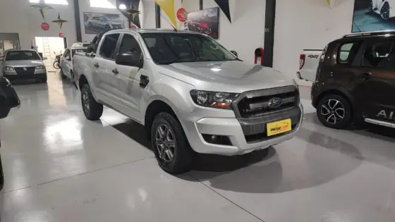 FORD RANGER 2.2 SPORTRAC 4X4 CD 16V DIESEL 4P AUTOMÁTICO FORD RANGER 2.2 SPORTRAC 4X4 CD 16V DIESEL 4P AUTOMÁTICO