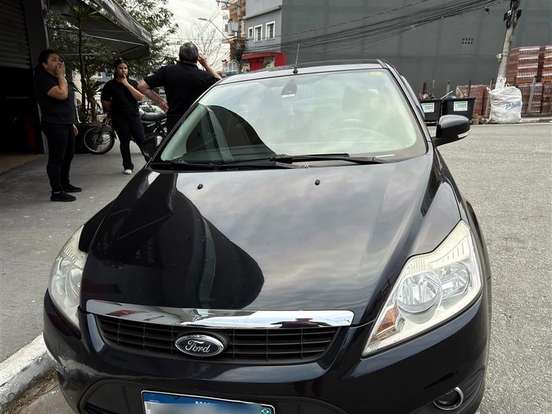 FORD-FOCUS-2.0 GLX SEDAN 16V FLEX 4P AUTOMÁTICO FORD-FOCUS-2012