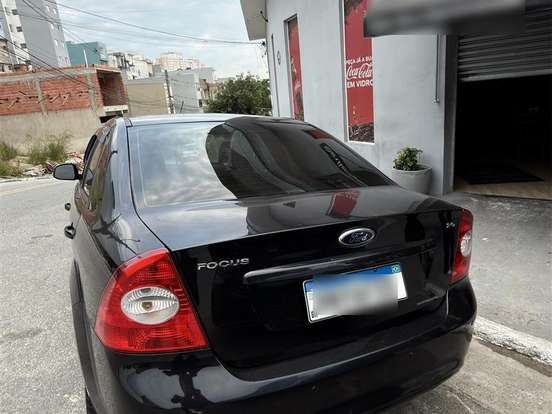 FORD-FOCUS-2.0 GLX SEDAN 16V FLEX 4P AUTOMÁTICO FORD-FOCUS-2012
