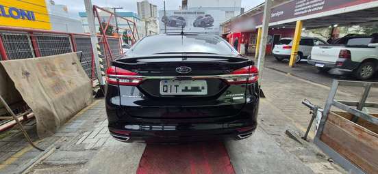 FORD-FUSION-2017