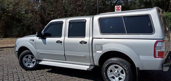 FORD RANGER 2.3 XLT 16V 4X2 CD GASOLINA 4P MANUAL