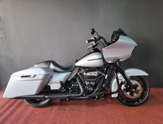 HARLEY-DAVIDSON ROAD GLIDE SPECIAL 