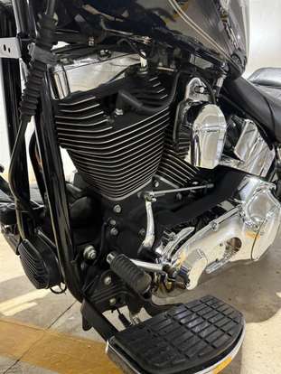 HARLEY-DAVIDSON-SOFTAIL FAT BOY-2005