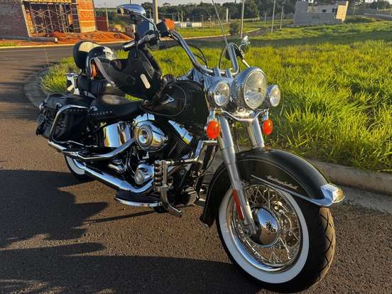 HARLEY-DAVIDSON-SOFTAIL HERITAGE CLASSIC-2014