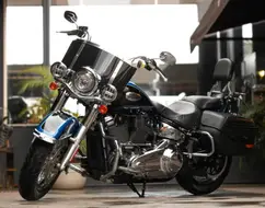 HARLEY-DAVIDSON SOFTAIL HERITAGE CLASSIC 114 HARLEY-DAVIDSON SOFTAIL HERITAGE CLASSIC 114
