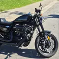 HARLEY-DAVIDSON SPORTSTER ROADSTER HARLEY-DAVIDSON SPORTSTER ROADSTER