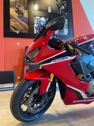HONDA-CBR 1000RR FIREBLADE HONDA-CBR 1000RR FIREBLADE-2018