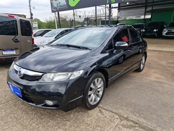 HONDA CIVIC 1.8 LXL 16V FLEX 4P MANUAL HONDA CIVIC 1.8 LXL 16V FLEX 4P MANUAL