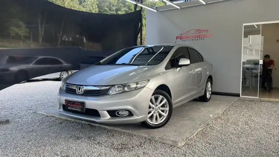 HONDA CIVIC 1.8 LXS 16V FLEX 4P AUTOMÁTICO