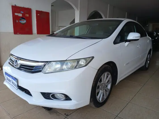 HONDA CIVIC 2.0 LXR 16V FLEX 4P AUTOMÁTICO HONDA CIVIC 2.0 LXR 16V FLEX 4P AUTOMÁTICO