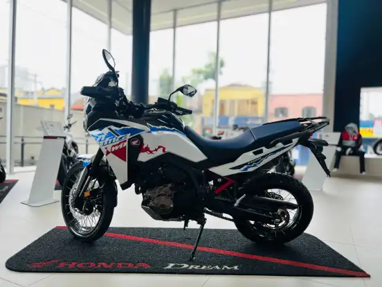 HONDA-CRF 1100L AFRICA TWIN ES DCT HONDA-CRF 1100L AFRICA TWIN ES DCT-2026