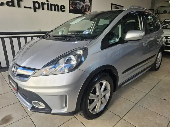 HONDA FIT 1.5 TWIST 16V FLEX 4P AUTOMÁTICO HONDA FIT 1.5 TWIST 16V FLEX 4P AUTOMÁTICO