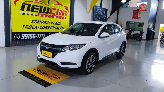 HONDA HR-V 1.8 16V FLEX LX 4P AUTOMÁTICO HONDA HR-V 1.8 16V FLEX LX 4P AUTOMÁTICO