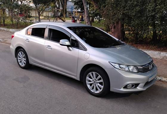 HONDA CIVIC 1.8 LXS 16V FLEX 4P AUTOMÁTICO