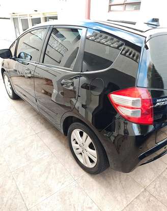 HONDA-FIT-2013