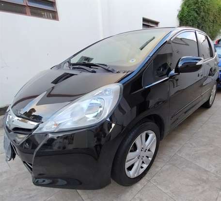 HONDA-FIT-2013