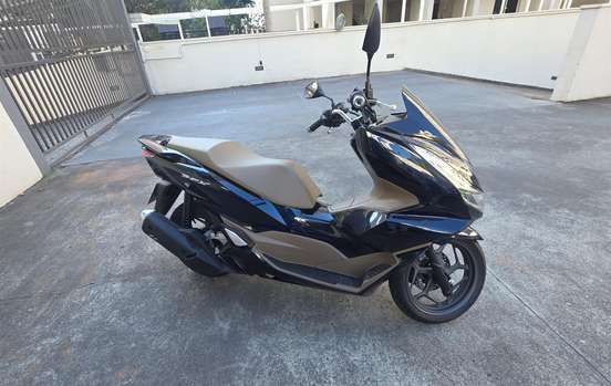 HONDA-PCX 160 DLX-2025