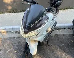 HONDA PCX DLX HONDA PCX DLX