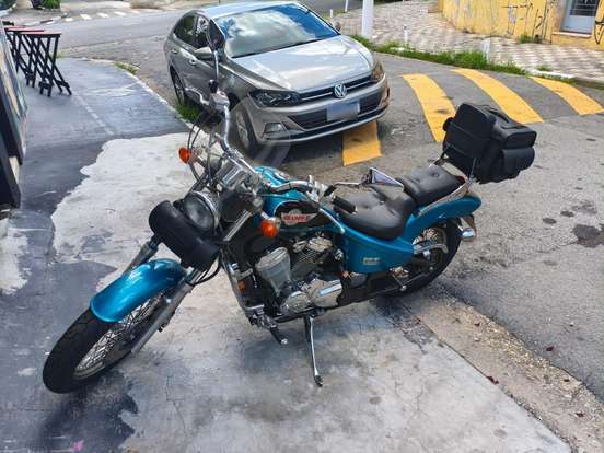 HONDA-SHADOW 600C VT-1994
