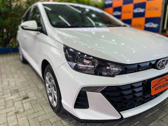 HYUNDAI-HB20S-2023