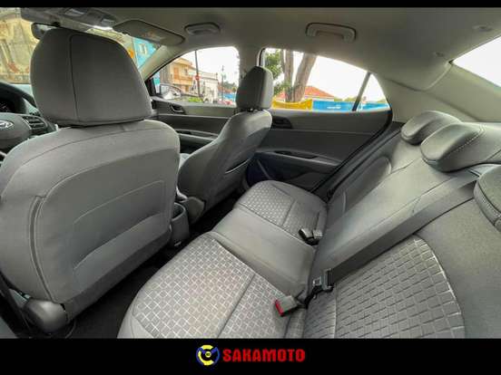 HYUNDAI-HB20S-2024