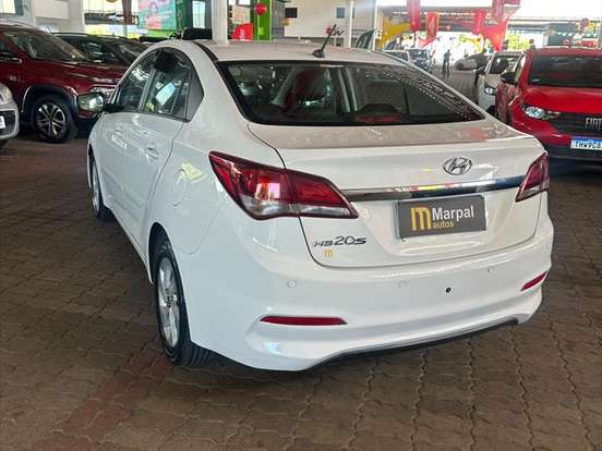 HYUNDAI-HB20S-1.6 COMFORT PLUS 16V FLEX 4P AUTOMÁTICO HYUNDAI-HB20S-2016