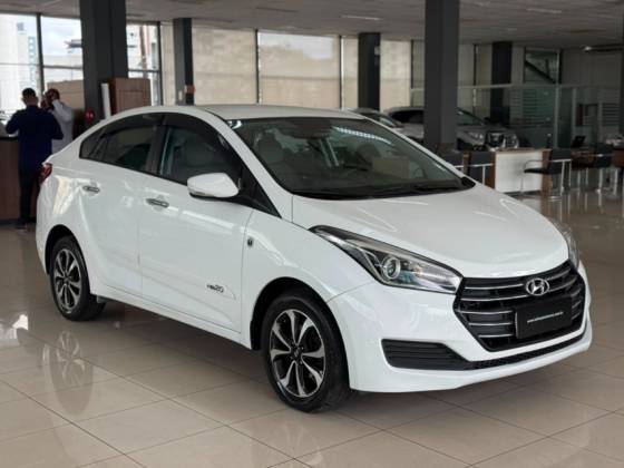 HYUNDAI HB20S 1.6 COMFORT STYLE 16V FLEX 4P AUTOMÁTICO