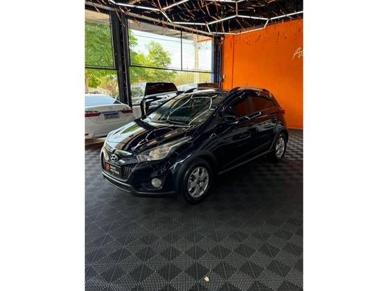 HYUNDAI HB20X 1.6 16V PREMIUM FLEX 4P MANUAL
