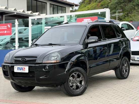 HYUNDAI-TUCSON-2.0 MPFI GLS 16V 143CV 2WD GASOLINA 4P AUTOMÁTICO HYUNDAI-TUCSON-2012