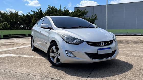 HYUNDAI ELANTRA 2.0 GLS 16V FLEX 4P AUTOMÁTICO