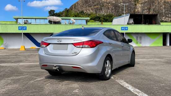 HYUNDAI-ELANTRA-2014