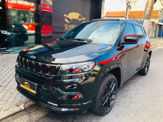 JEEP COMPASS 2.0 HURRICANE 4 TURBO GASOLINA BLACKHAWK AT9 JEEP COMPASS 2.0 HURRICANE 4 TURBO GASOLINA BLACKHAWK AT9