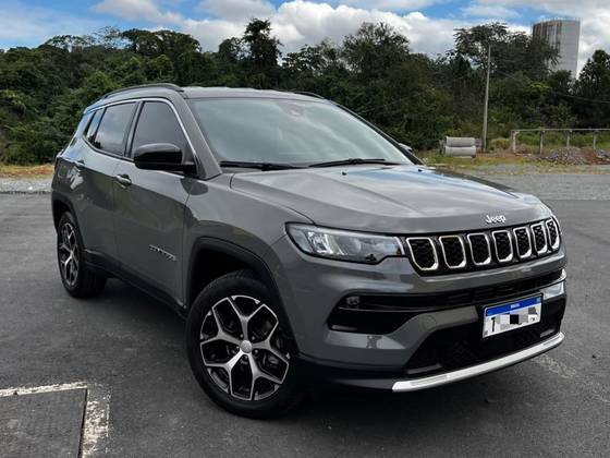 JEEP COMPASS 1.3 T270 TURBO FLEX LONGITUDE AT6