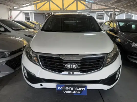 KIA SPORTAGE 2.0 EX 4X2 16V FLEX 4P AUTOMÁTICO KIA SPORTAGE 2.0 EX 4X2 16V FLEX 4P AUTOMÁTICO