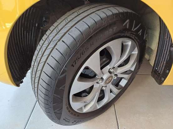 KIA-PICANTO-2015