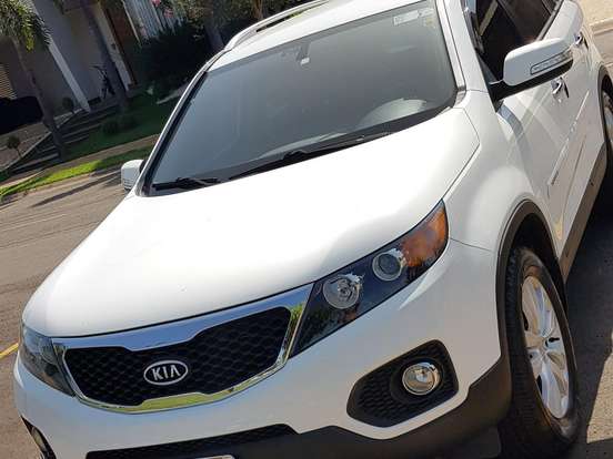 KIA-SORENTO-2.4 16V GASOLINA EX AUTOMÁTICO KIA-SORENTO-2012