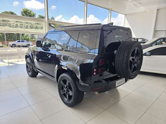 LAND ROVER-DEFENDER-2021