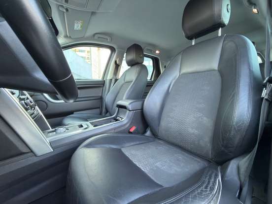 LAND ROVER-DISCOVERY SPORT-2016