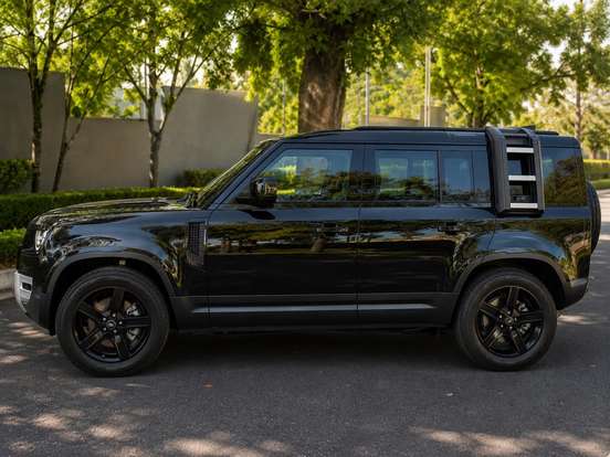 LAND ROVER-DEFENDER-2.0 P300 GASOLINA 110 SE AWD AUTOMÁTICO LAND ROVER-DEFENDER-2021
