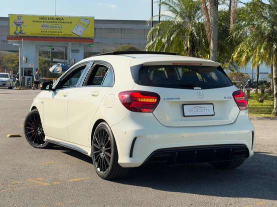 MERCEDES-BENZ-A 45 AMG-2.0 16V TURBO GASOLINA 4P AUTOMATIZADO MERCEDES-BENZ-A 45 AMG-2017