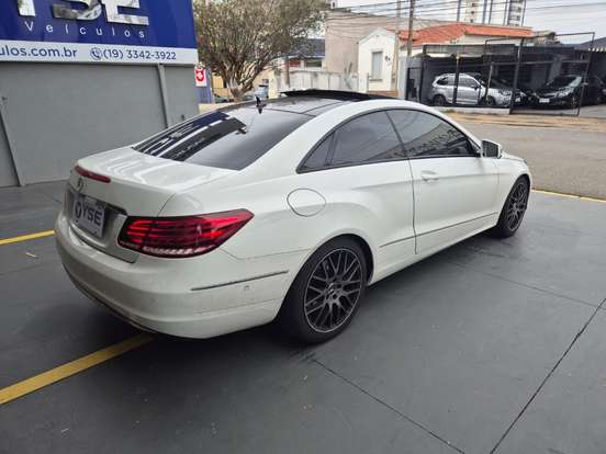 MERCEDES-BENZ-E 250-2014