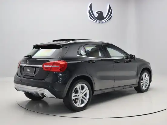 MERCEDES-BENZ-GLA 200-1.6 CGI ENDURO 16V TURBO FLEX 4P AUTOMÁTICO MERCEDES-BENZ-GLA 200-2015