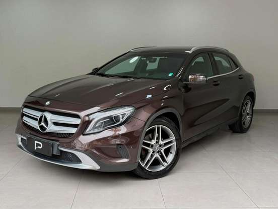 MERCEDES-BENZ-GLA 200-1.6 CGI ADVANCE 16V TURBO FLEX 4P AUTOMÁTICO MERCEDES-BENZ-GLA 200-2014