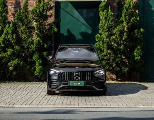 MERCEDES-BENZ-GLA 35 AMG-2022